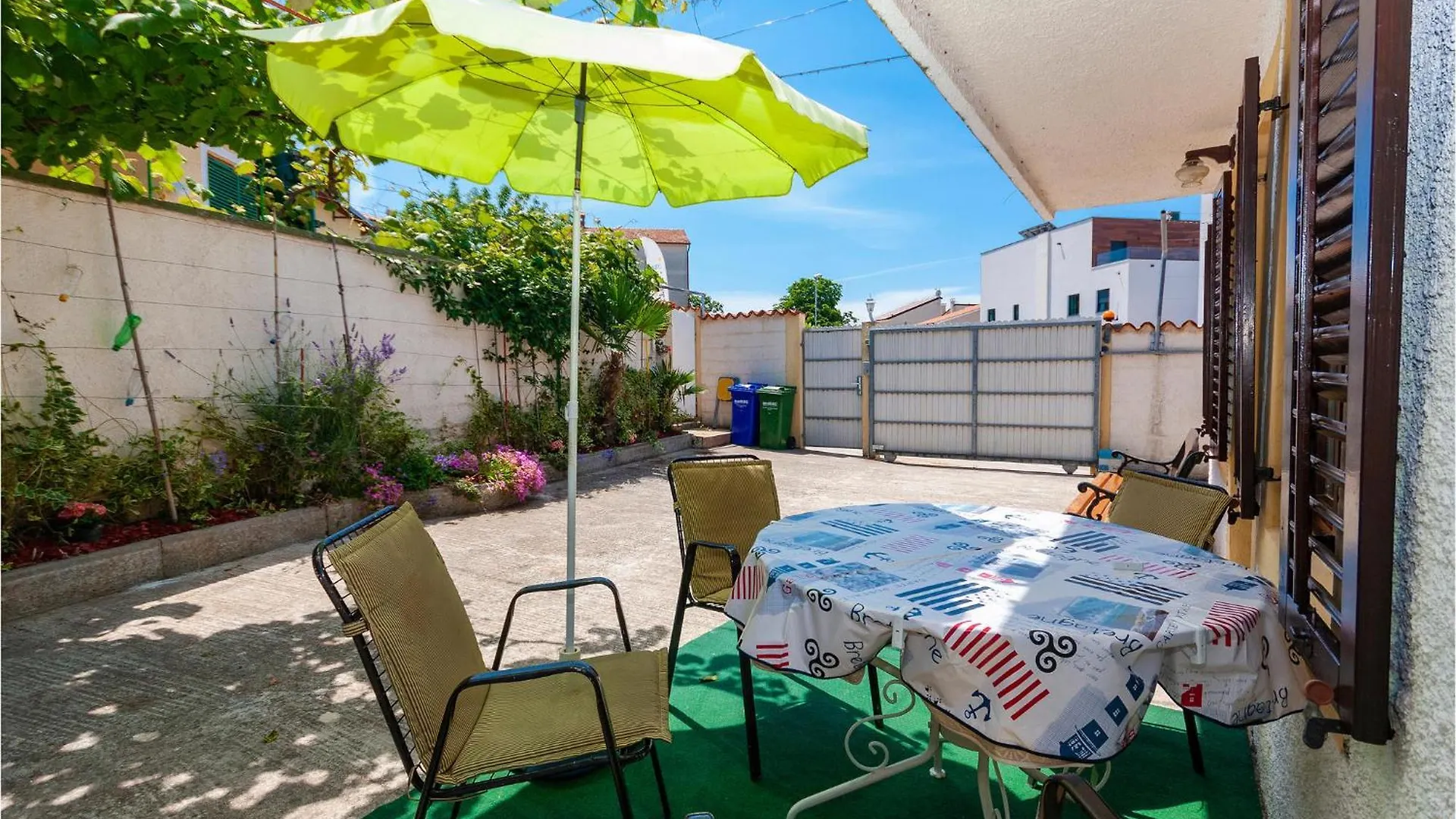 Holiday Home Premantura 02